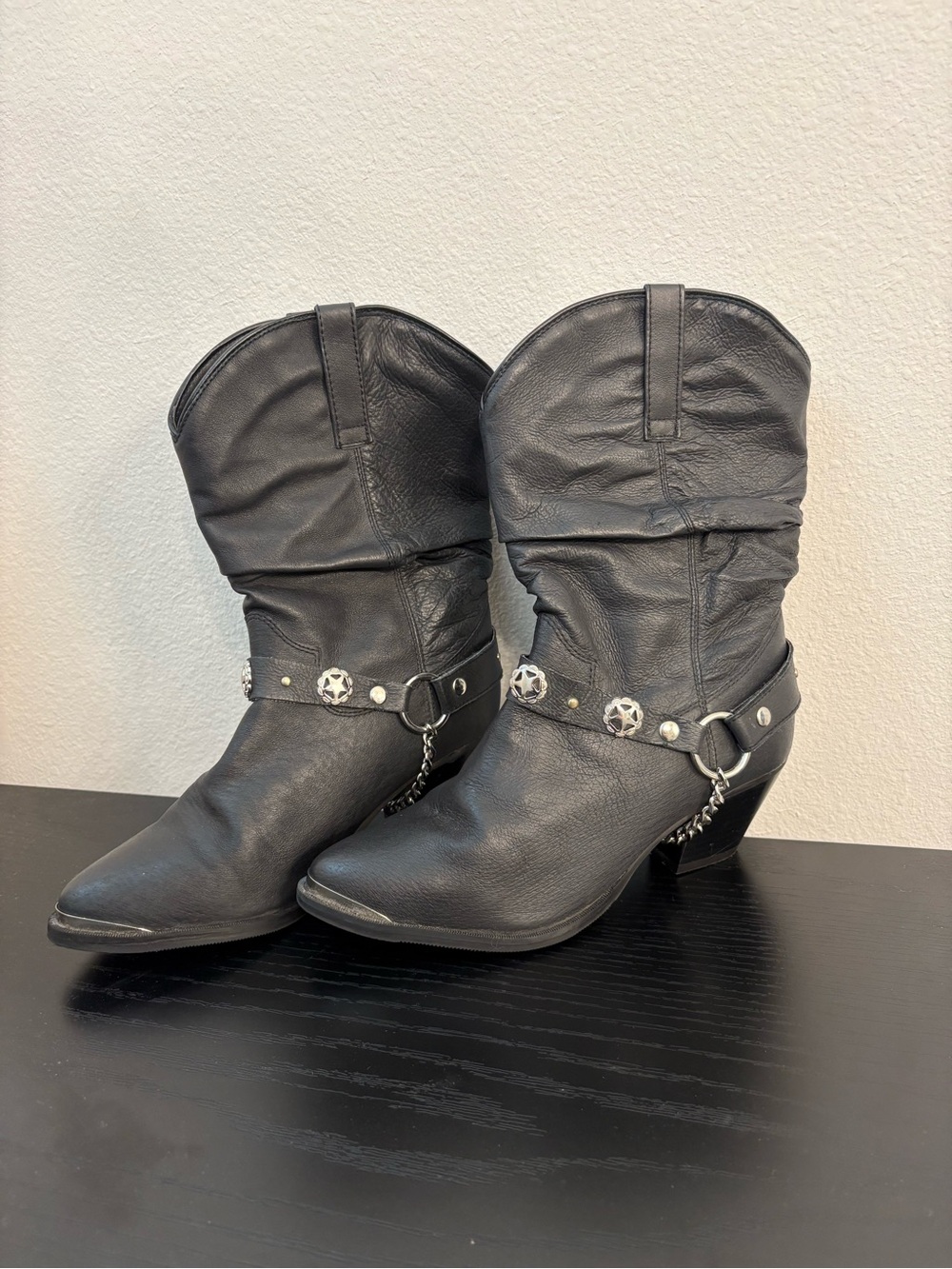 dingo Black Genuine Leather Western Harness Short Cowboy Boots